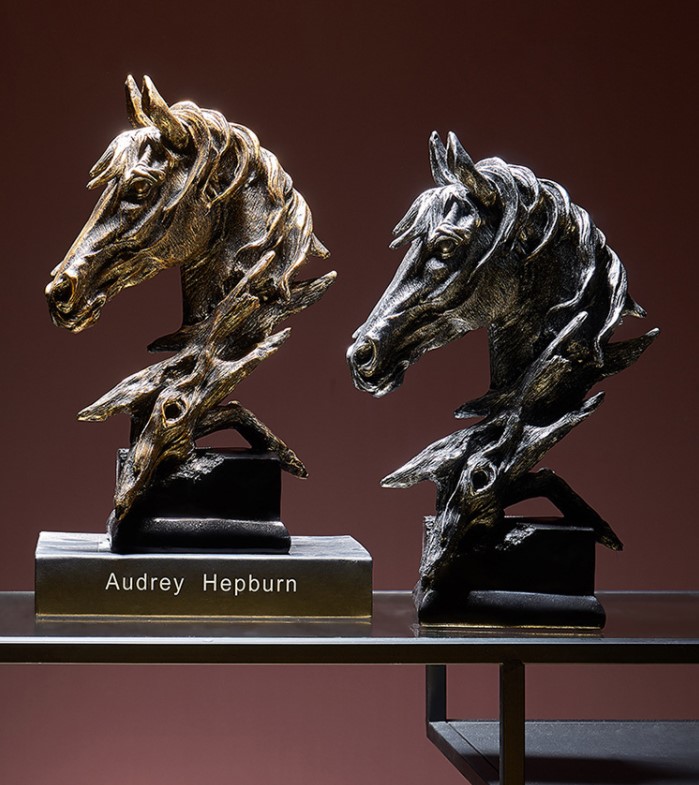 decor tuong dau ngua