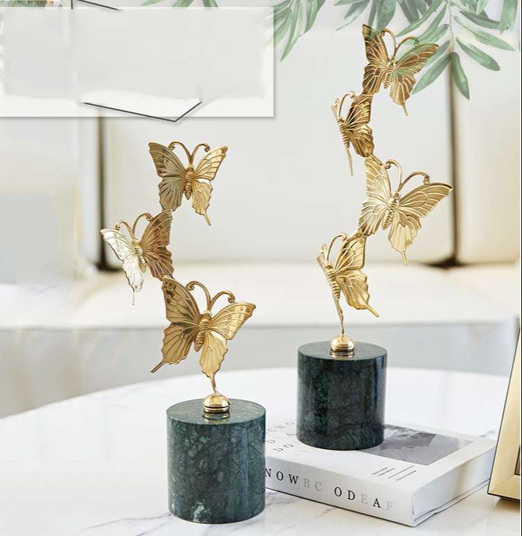 decor de ban dan buom noi duoi