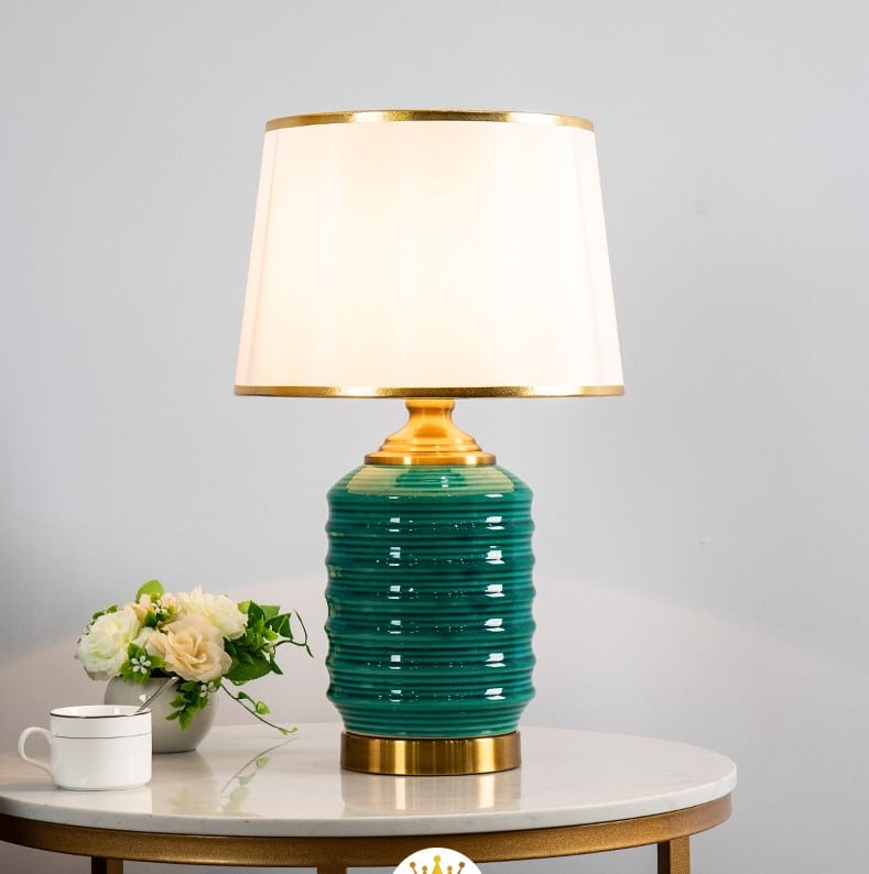 den ban gom su co dien