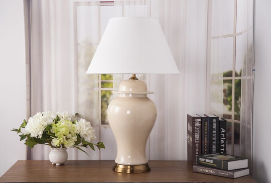 den ban gom su cao cap