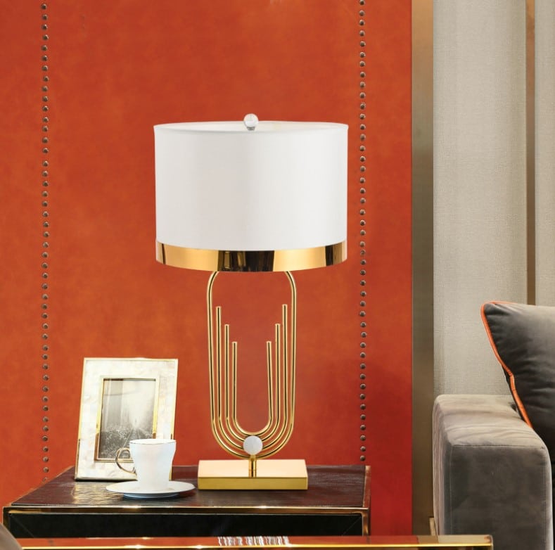 Đèn bàn trang trí phòng khách hiện đại, mẫu đèn bàn phong cách Châu Âu