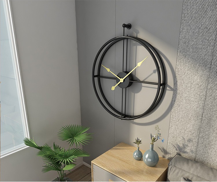 dong-ho-sang-tao-treo-tuong