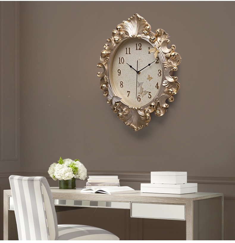 dong ho treo tuong hien dai