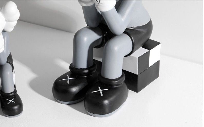 mo hinh gau kaws decor