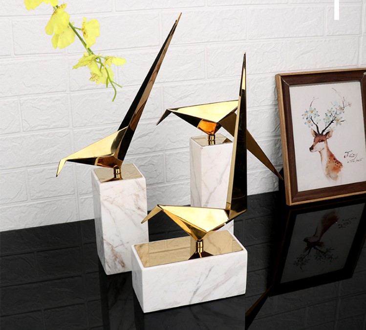 decor de ban hac giay kim loai