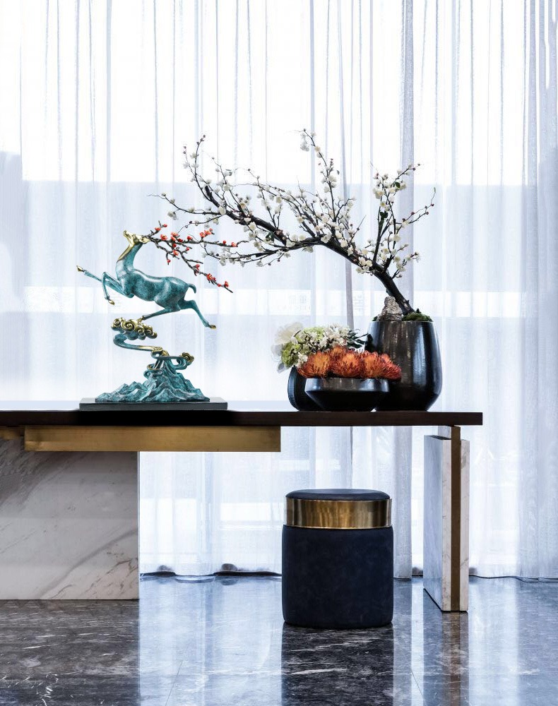 Tượng hươu trang trí