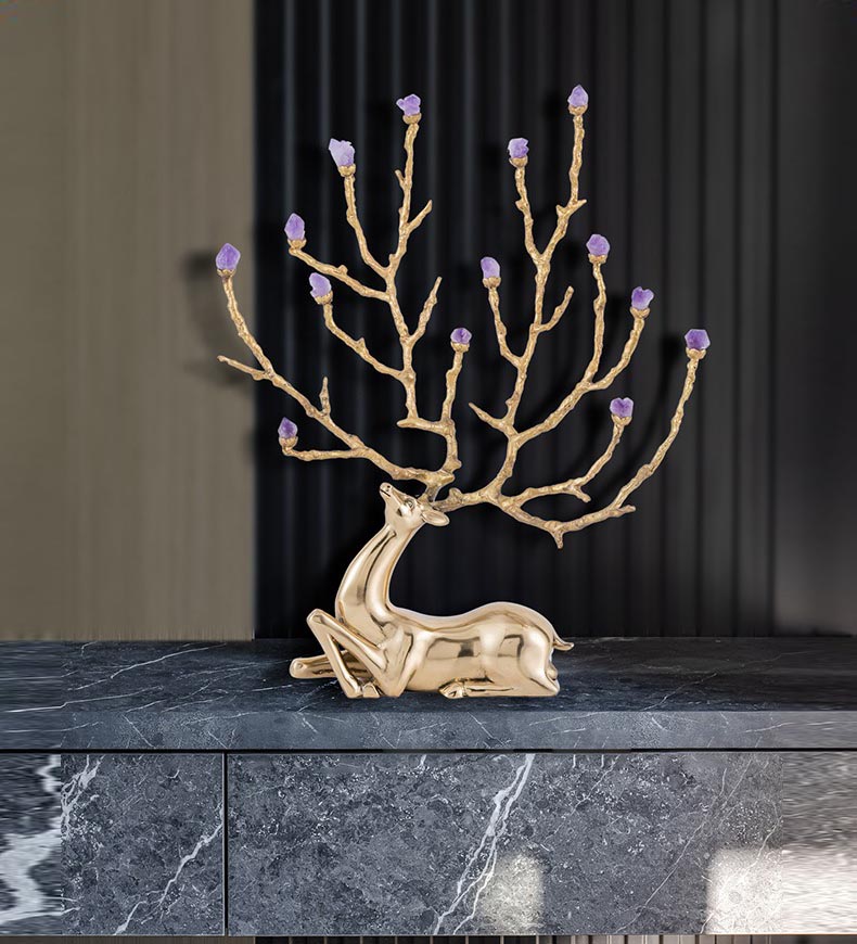 Hươu gắn đá thạch anh tím