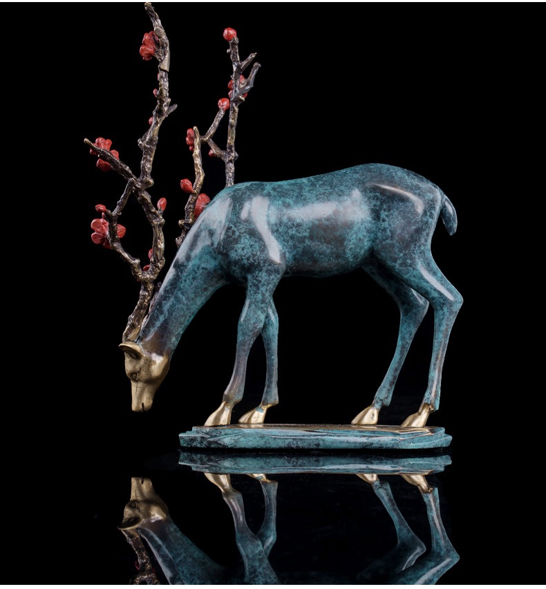 Cặp hươu hoa anh đào