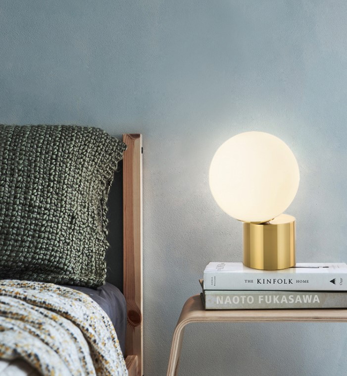 Đèn ngủ để bàn mini trang trí phòng ngủ nhỏ, mẫu đèn bàn mini đẹp 2021