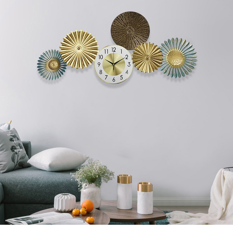 dong ho treo tuong phu dieu dep