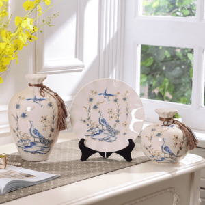 vat-phong-thuy-de-ban-lam-viec-tuoi-giap-ty