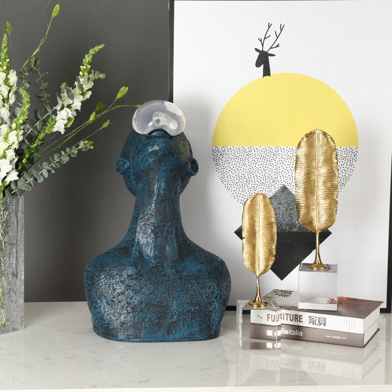 Cặp lá vàng trang trí bàn làm việc 