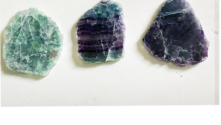 Đá pha lê trang trí phòng khách sang trọng