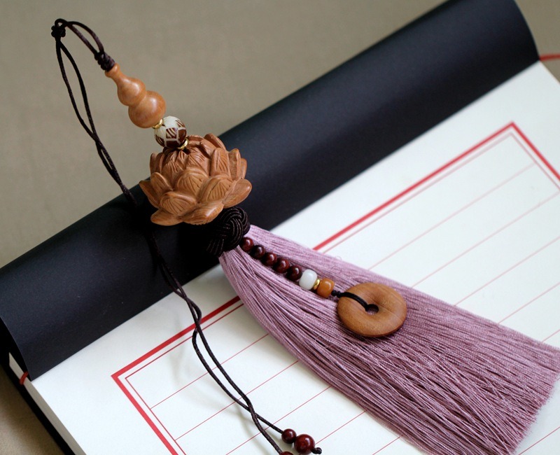 Khánh treo ô tô Hồ Lô - Hoa Sen