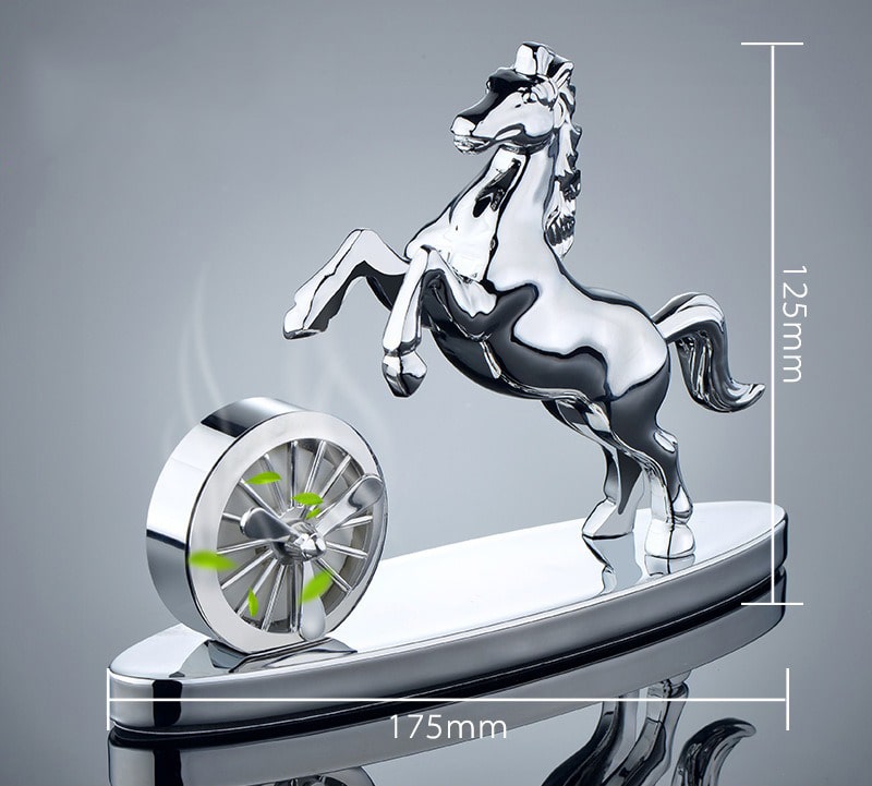 Decor xe hơi tượng ngựa phong thủy