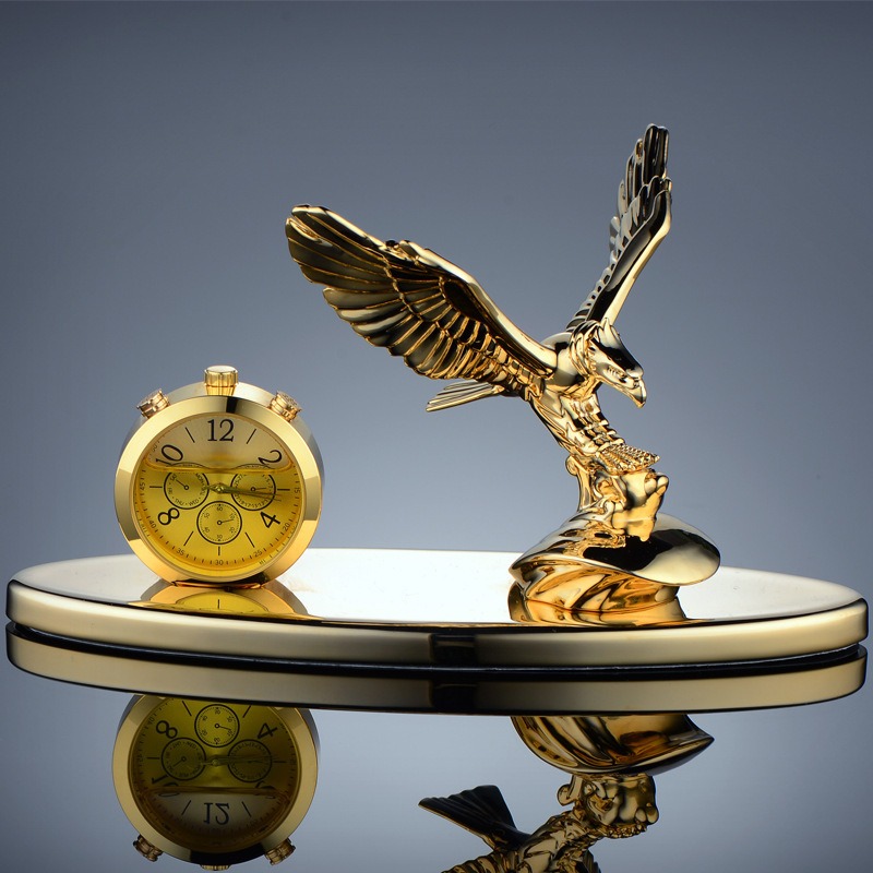 Tượng đại bàng tung cánh trang trí oto