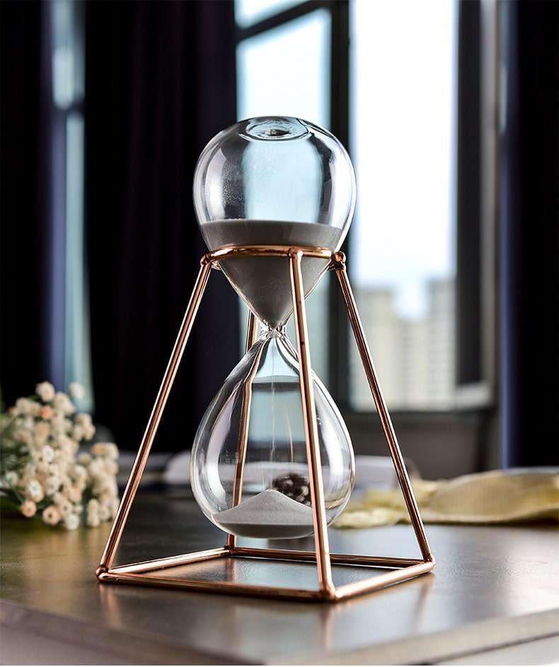 Đồng hồ cát để bàn phong cách Bắc Âu