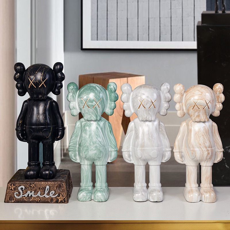 Gấu Kaws trang trí nội thất