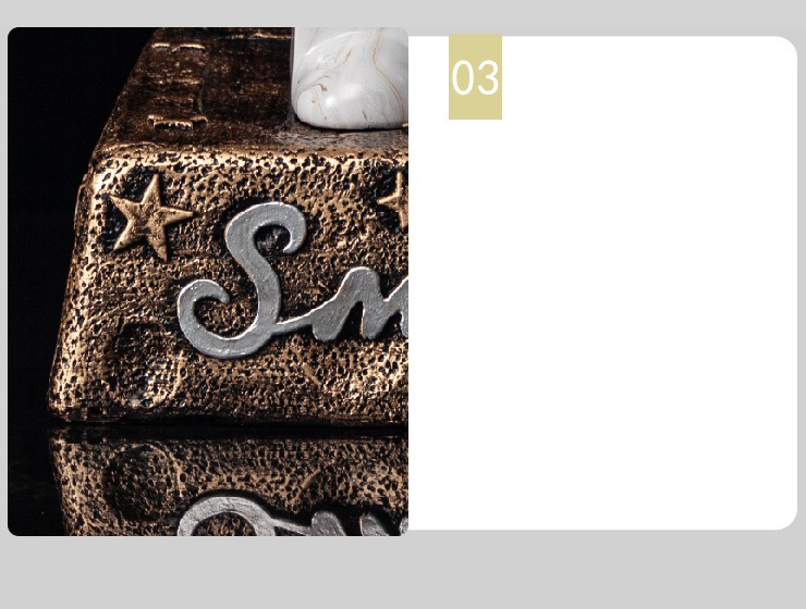 Gấu Kaws trang trí nội thất