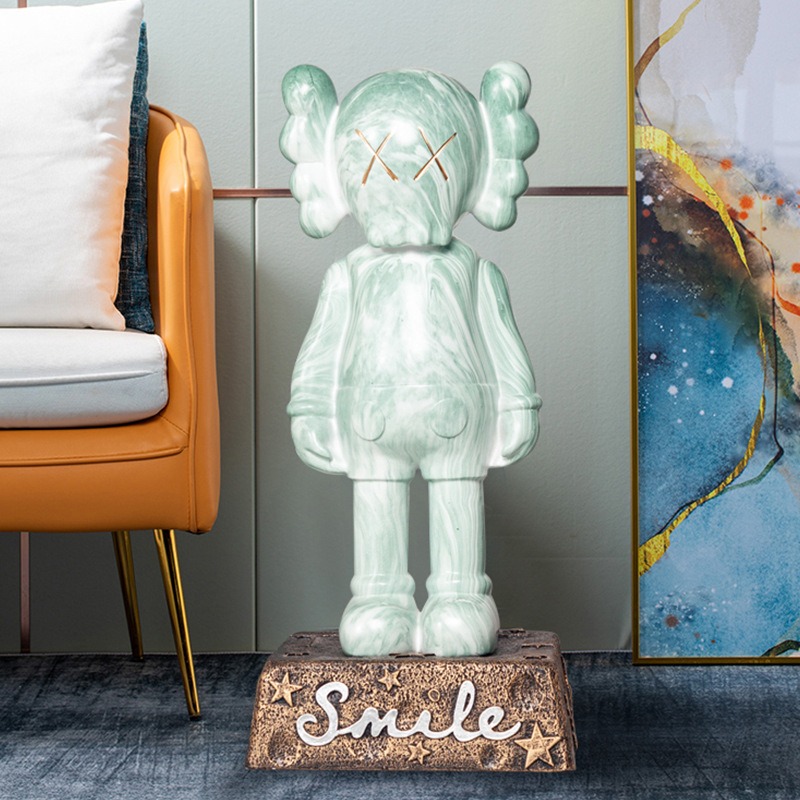 Gấu Kaws trang trí nội thất