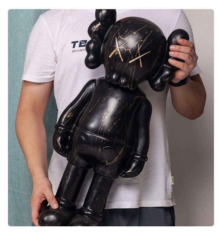 Gấu Kaws trang trí nội thất