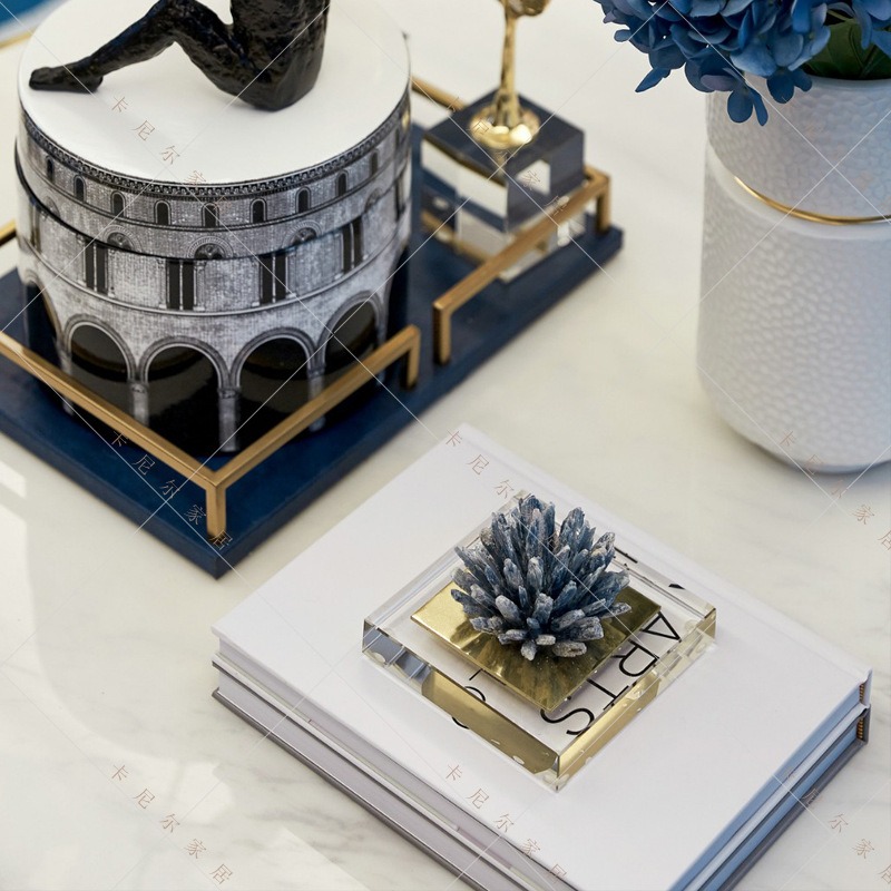 Hoa pha lê để bàn sang trọng