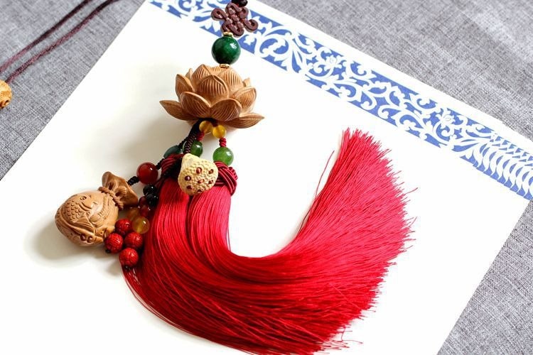 Khánh treo ô tô hoa sen