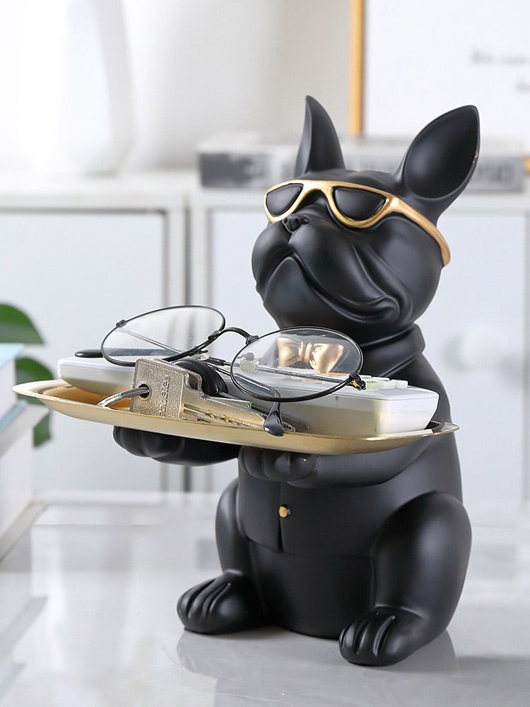 Chó bưng khay trang trí nội thất