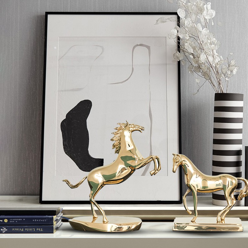 Tượng ngựa phong thủy