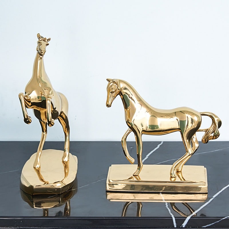 Tượng ngựa phong thủy