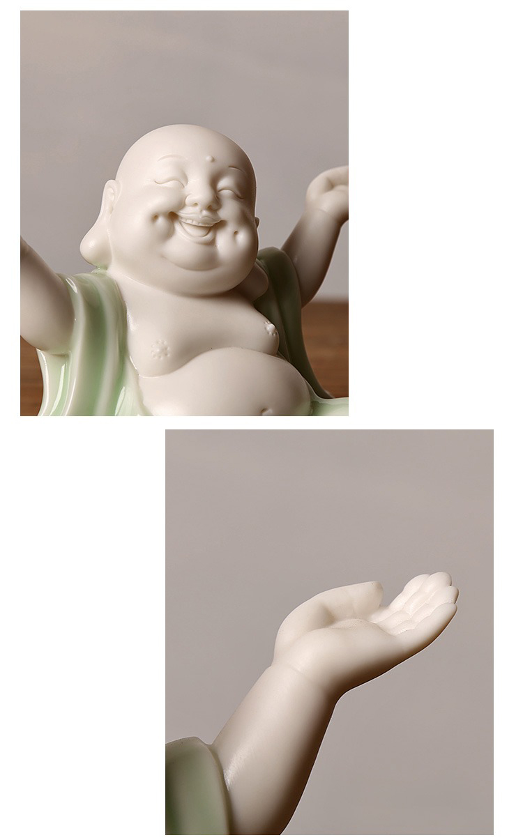 Tượng Phật Di Lặc để oto