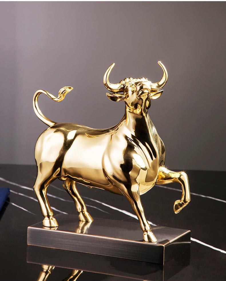 Tượng trâu đồng để bàn