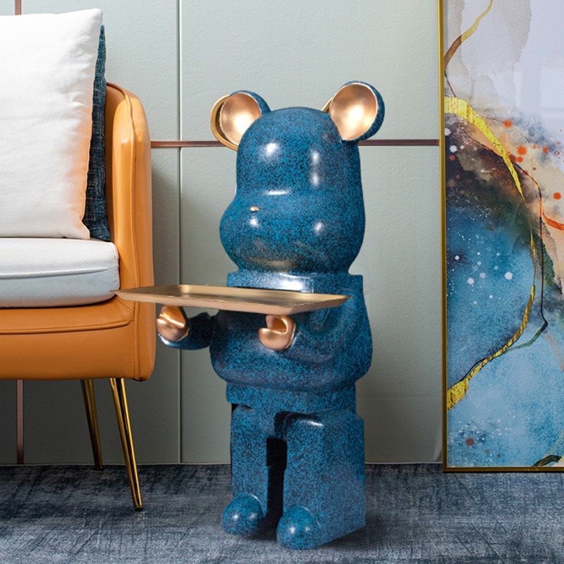 Gấu Bear bưng khay