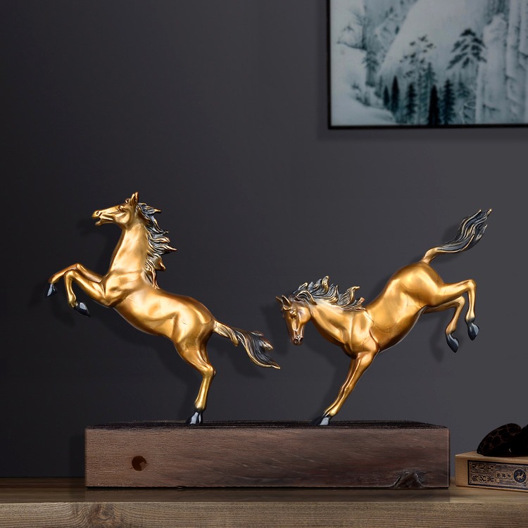 Tượng song mã bằng đồng Tượng song mã bằng đồng