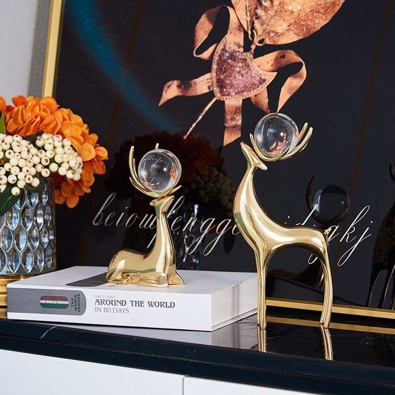 cap-huou-dong-trang-tri 2 Cặp hươu đồng kết hợp quả cầu pha lê