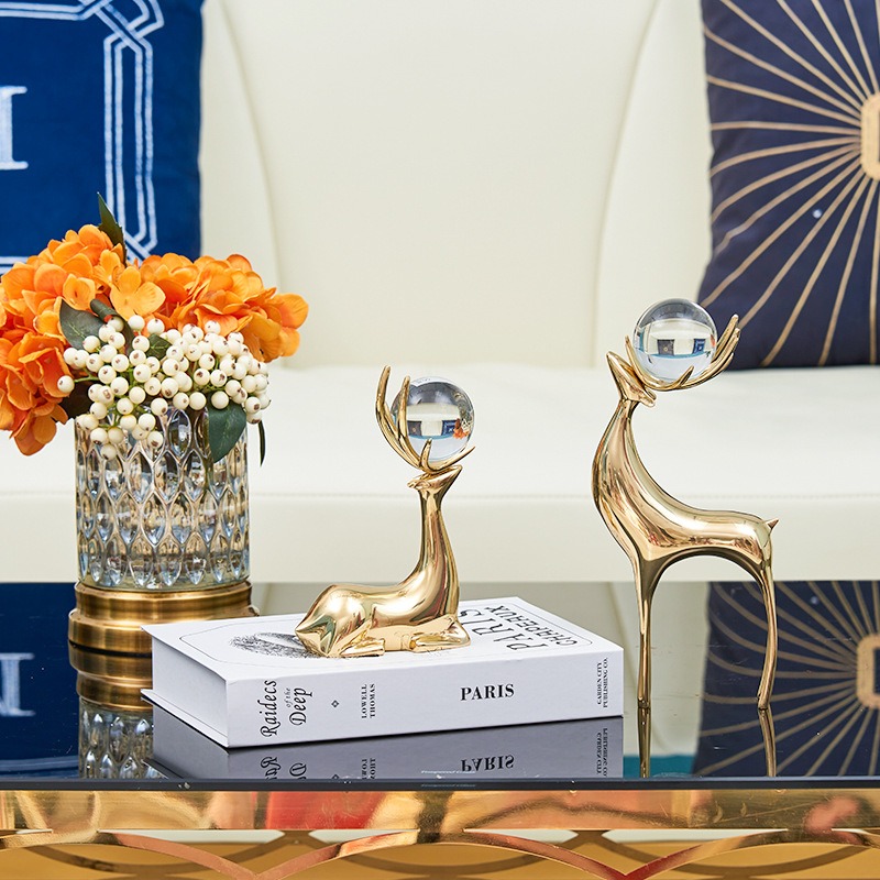 cap-huou-dong-trang-tri 3 Cặp hươu đồng kết hợp quả cầu pha lê