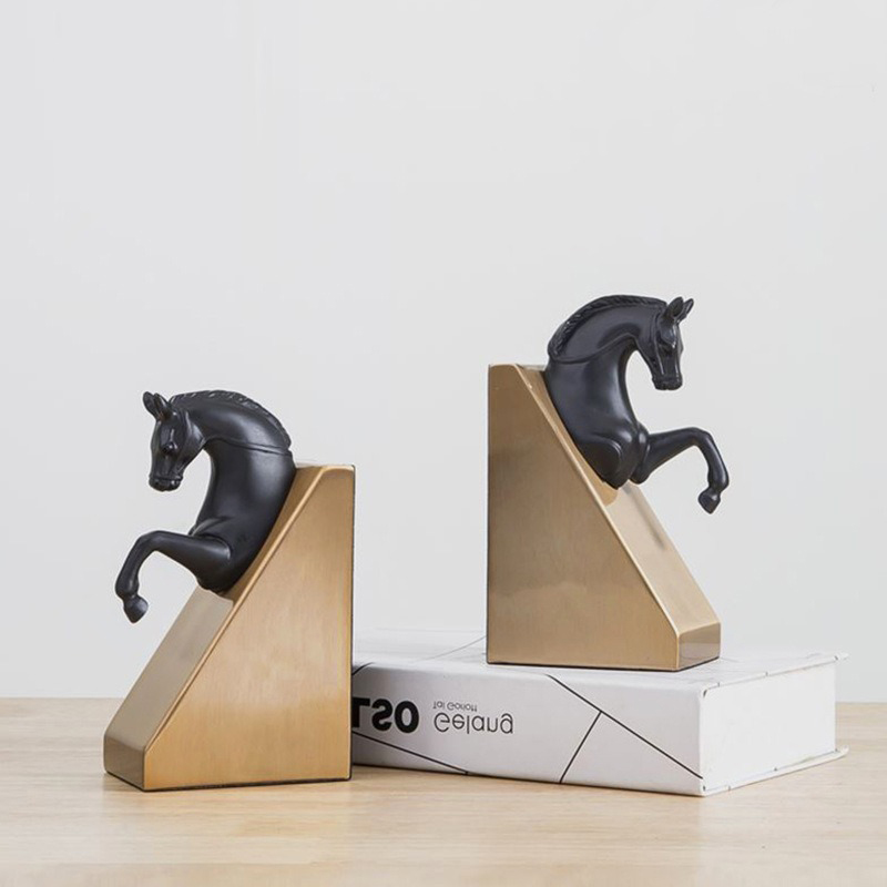 chan-sach-hinh-dau-ngua 2 Chặn sách hình đầu ngựa nghệ thuật