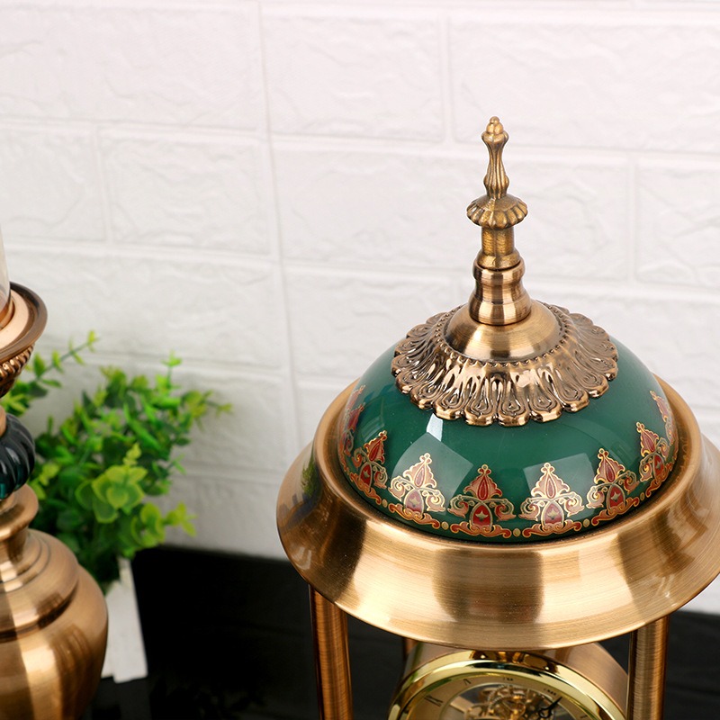 dong-ho-de-ban-ket-hop-chan-nen-3 Bộ đồng hồ để bàn kết hợp cặp nến trang trí