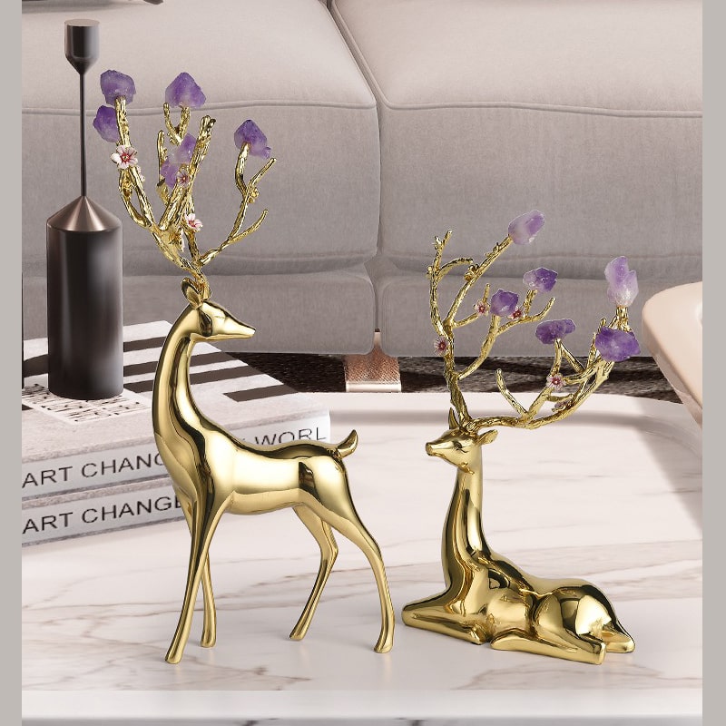 huou-sika-gan-da 1-min Hươu Sika gắn đá thạch anh