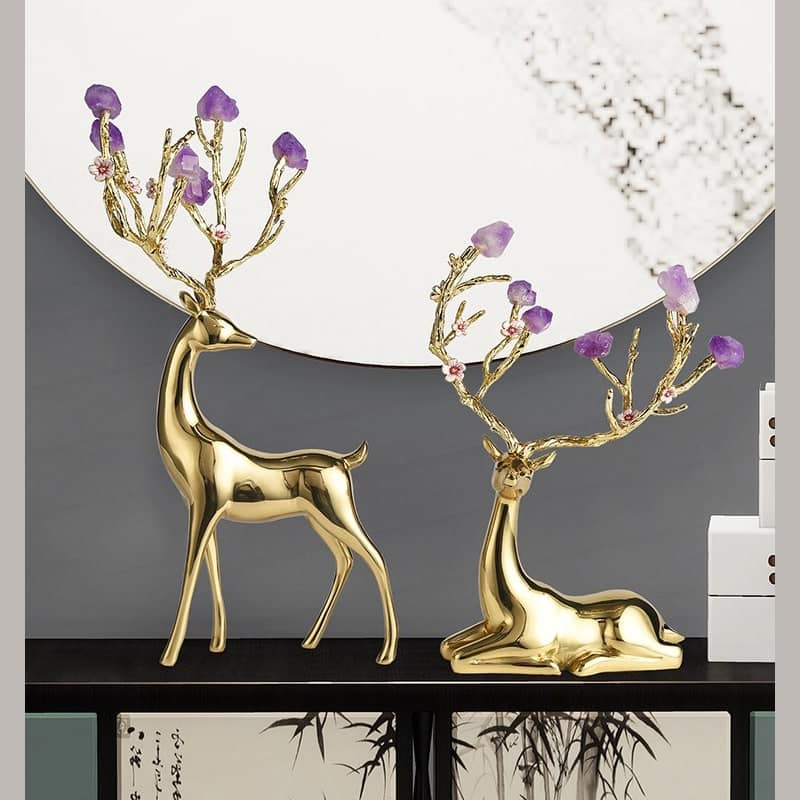 Hươu Sika gắn đá thạch anh Hươu Sika gắn đá thạch anh