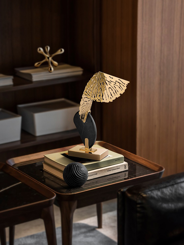 la sen kim loai 1 Mô hình lá sen kim loại