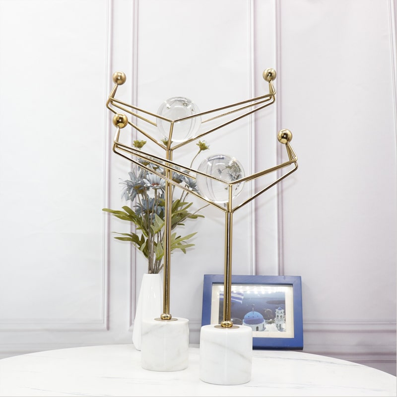 Giá đỡ quả cầu pha lê phong cách Giá đỡ quả cầu pha lê phong cách