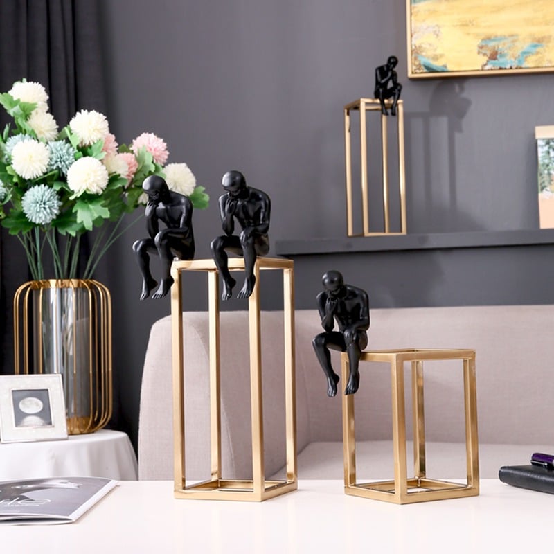 Tượng suy nghĩ trừu tượng