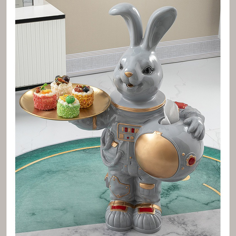 tuong tho bung khay 2 Thỏ phi hành gia bưng khay rượu