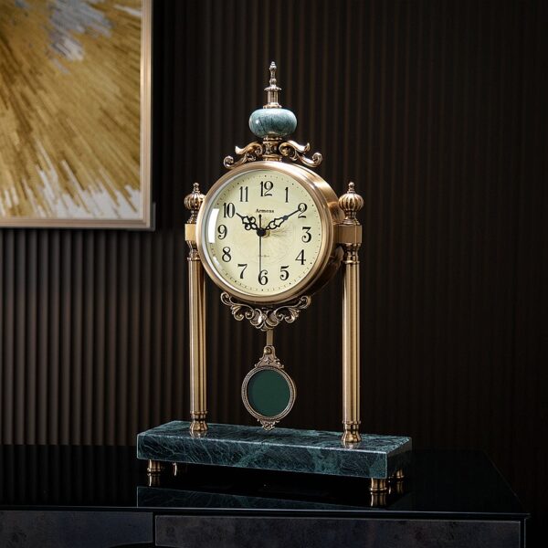 dong-qua-lac-de-ban-co-dien-1 Đồng quả lắc để bàn