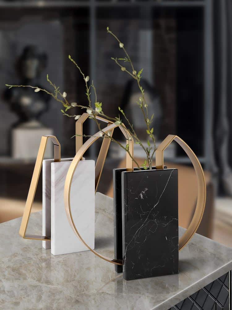 Bình cắm hoa bằng đá cẩm thạch Bình cắm hoa bằng đá cẩm thạch