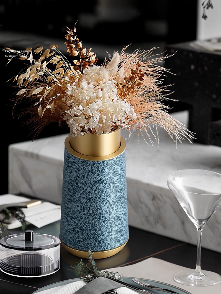 binh-cam-hoa-kho-trang-tri 6 Bình cắm hoa khô trang trí sang trọng