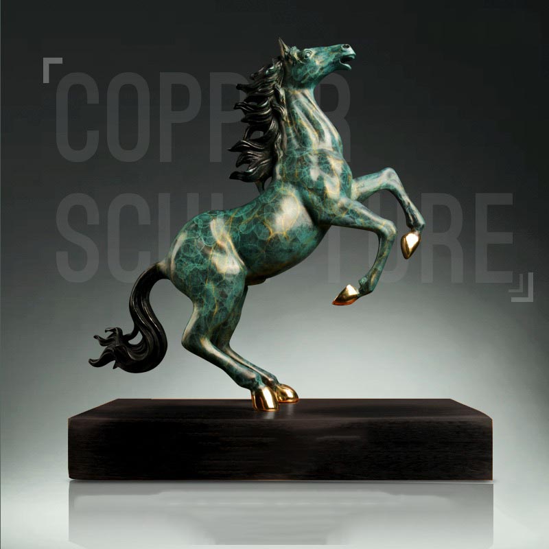 tuog con ngua phong thuy 1 Tượng con ngựa trang trí kệ tủ cao cấp