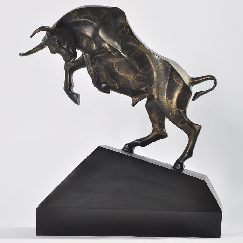 tuong-bo-tot-bang-dong 3 Tượng bò tót CD283