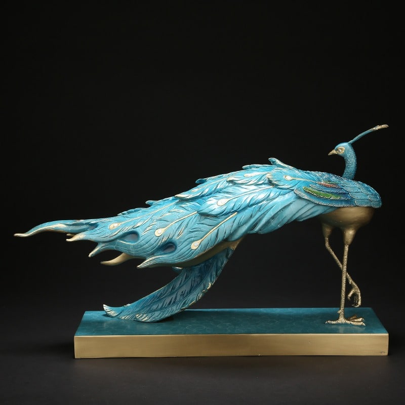 tuong chim khong tuoc 5 Tượng chim khổng tước phong thủy